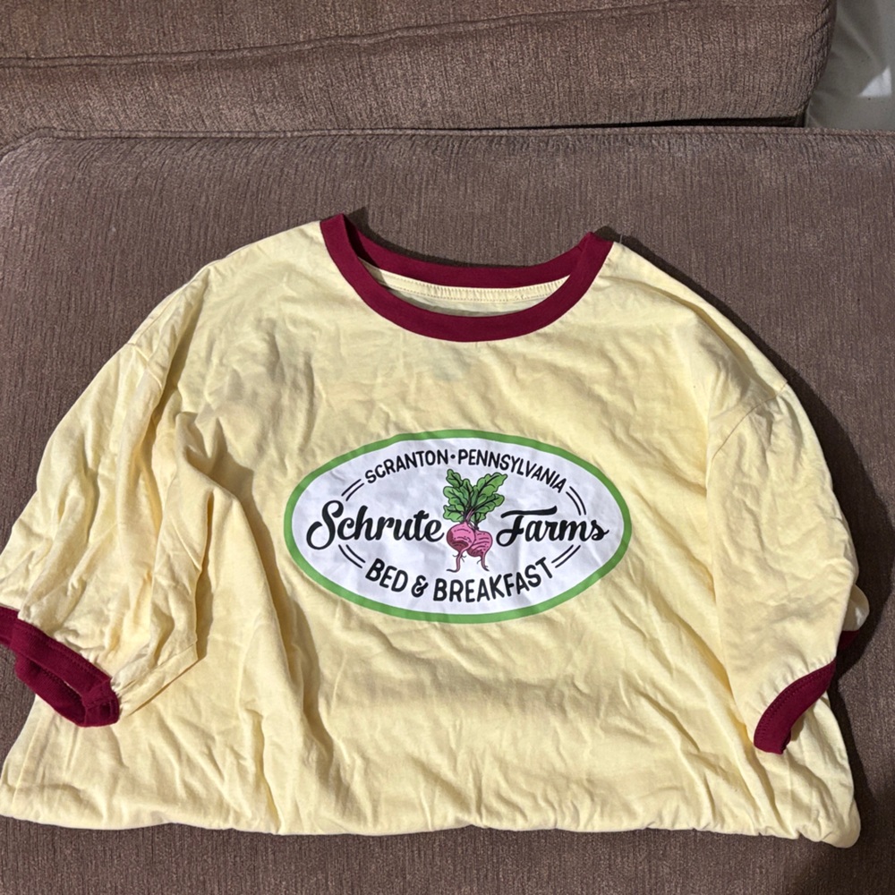 Yellow and Red Men's Short Sleeve Tee